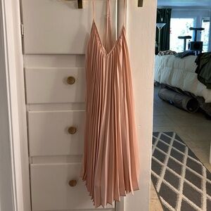 Pale pink pleated baby doll mini dress✨